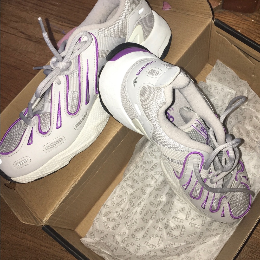 💐 Spring Cleaning Shoe Closet💐 - Picture 2 of 2